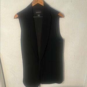 Club Monaco Black Sleeveless Vest